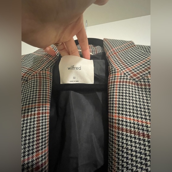 Aritzia Wilfred NEW MARGAUX Blazer - Picture 8 of 11